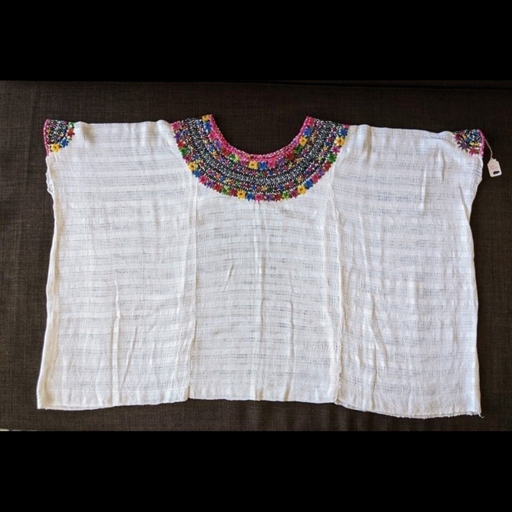 Mexican Rococo Embroidery
Blouse